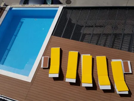 Charmantes Ferienhaus mit grünem Garten, Maison 22 personnes à Podstrana - Photo 5