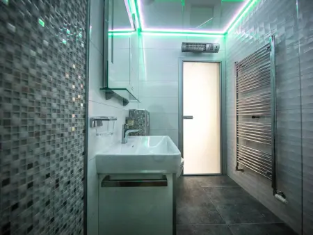 Charmantes Ferienhaus mit grünem Garten, Maison 22 personnes à Podstrana - Photo 11