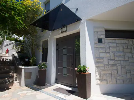 Charmantes Ferienhaus mit grünem Garten, Maison 22 personnes à Podstrana - Photo 34