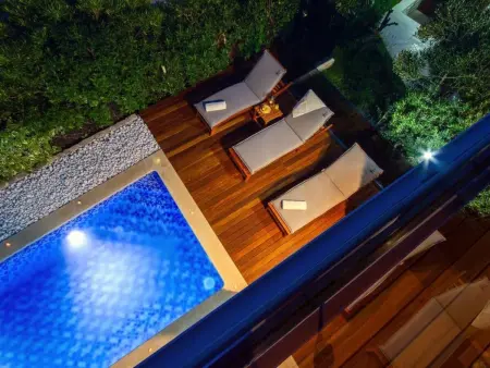 Haus in Stanići mit grünem Garten, Maison 8 personnes à Omiš - Photo 11