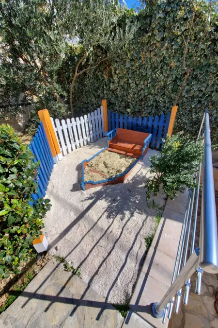 Haus in Stanići mit grünem Garten, Maison 8 personnes à Omiš - Photo 20