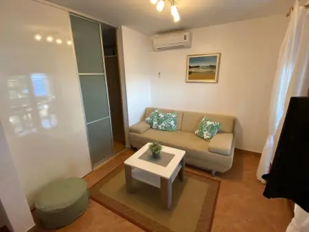 Strandnahe, klimatisierte Ferienwohnung, Appartement 4 personnes à Baška Voda - Photo 3