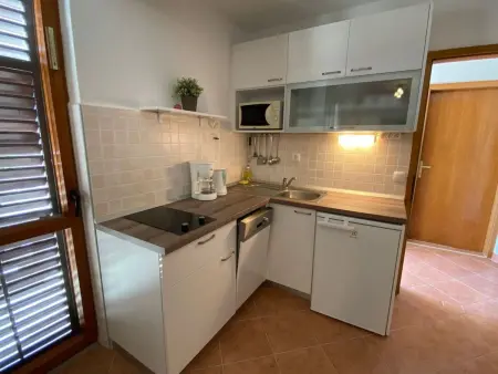 Strandnahe, klimatisierte Ferienwohnung, Appartement 4 personnes à Baška Voda - Photo 4
