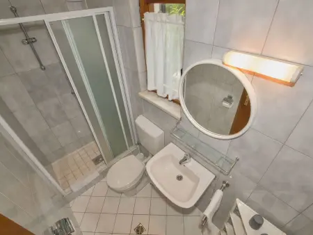 Strandnahe, klimatisierte Ferienwohnung, Appartement 4 personnes à Baška Voda - Photo 5