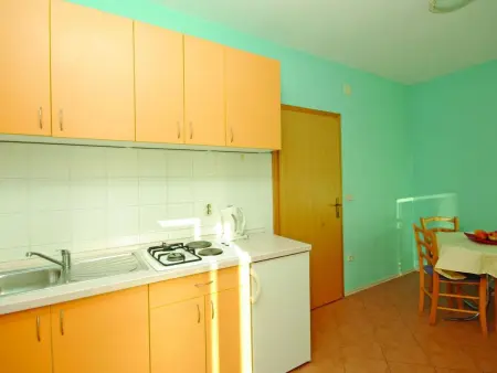 Große Wohnung in Zelenka mit Eigenem Parkplatz, Appartement 4 personnes à Makarska - Photo 13