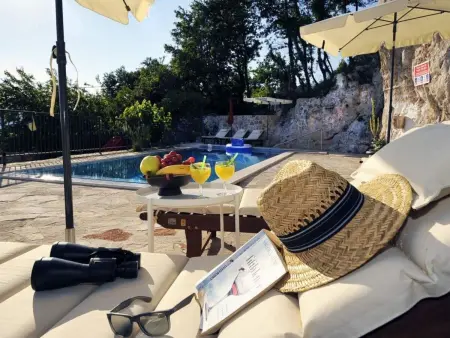 Astonoshing Villa Stone mit beheiztem Pool in Mlini - Photo 6