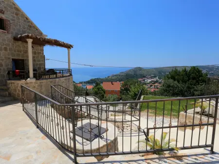 Astonoshing Villa Stone mit beheiztem Pool in Mlini - Photo 25