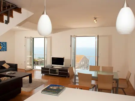 Großes Ferienhaus mit zwei Balkonen, Maison 18 personnes à Dubrovnik Cavtat - Photo 2