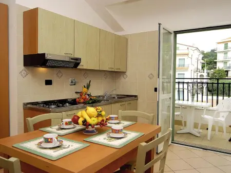 mit Whirlpool, Appartement 4 personnes à Pietra Ligure - Photo 16