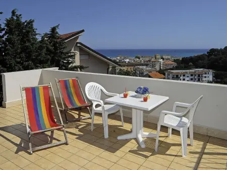 mit Whirlpool, Appartement 4 personnes à Pietra Ligure - Photo 24