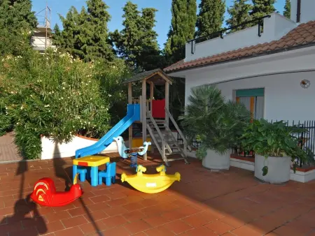 mit Wallbox, Appartement 2 personnes à Pietra Ligure - Photo 19