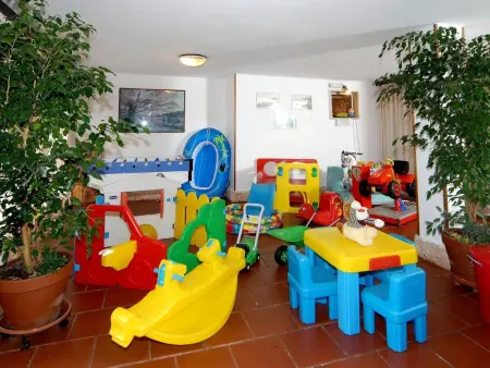 mit Wallbox, Appartement 2 personnes à Pietra Ligure - Photo 20