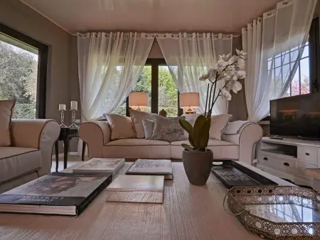 Villa 'Grazia' mit privatem Garten und Grill, Maison 9 personnes à Manerba - Photo 8