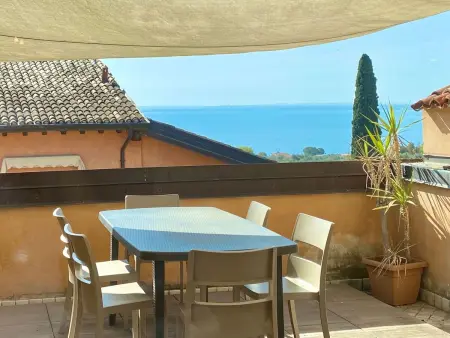 Wohnung mit privatem Garten und schöner Aussicht - Photo 9