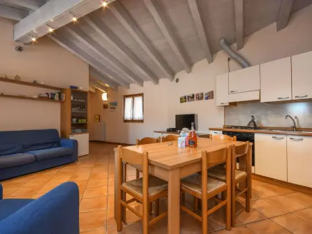 Wohnung mit Balkon, Garten und Seeblick, Appartement 6 personnes à Moniga del Garda - Photo 4