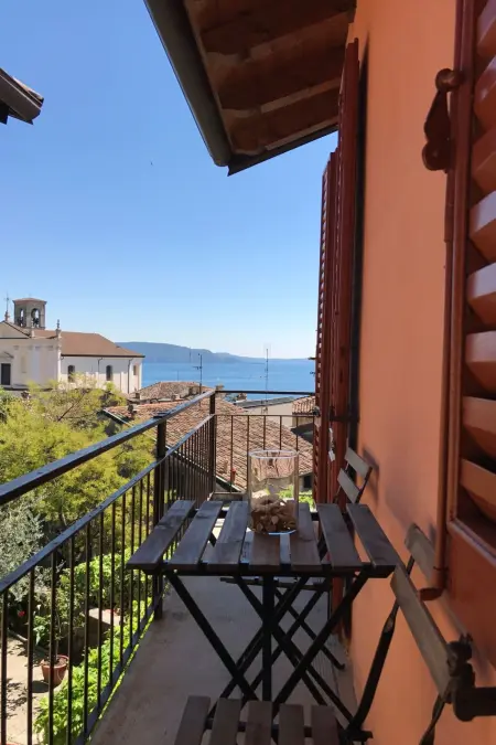 Wohnung Altstadt, Appartement 4 personnes à Gardone Riviera - Photo 2
