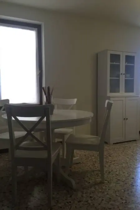 Wohnung mit Wi-Fi, Appartement 4 personnes à Gardone Riviera - Photo 10