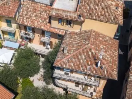 'Ca' due Olivi' mit Terrasse, Maison 12 personnes à Toscolano - Photo 15