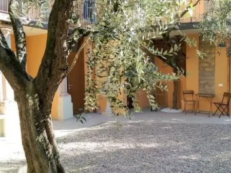 'Granatapfel' mit Terrasse, Appartement 4 personnes à Toscolano - Photo 12