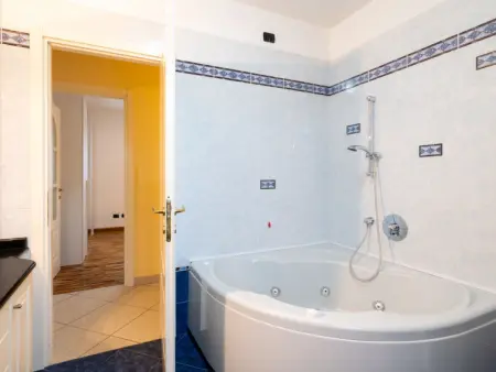 Villa Trabbia, Maison 6 personnes à Cisano sul Neva - Photo 11