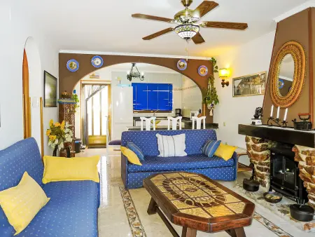 Maison Etxe Zuri, familiale avec terrasse arborée proche de la mer  - Photo 2