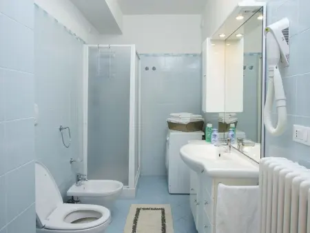 Wohnung in Strandnähe, Appartement 4 personnes à Cupra Marittima - Photo 6