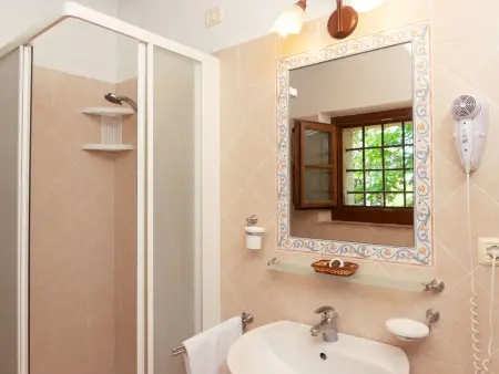 Jacopo' Wohnung mit Gemeinschaftspool, Appartement 5 personnes à Bucine - Photo 3