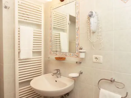Filippo' Ferienwohnung mit Schwimmbad, Appartement 6 personnes à Bucine - Photo 9