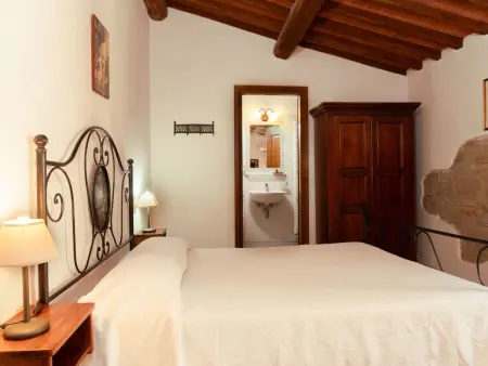 Wohnung 'Caterina' mit Gemeinschaftspool, Appartement 8 personnes à Bucine - Photo 1