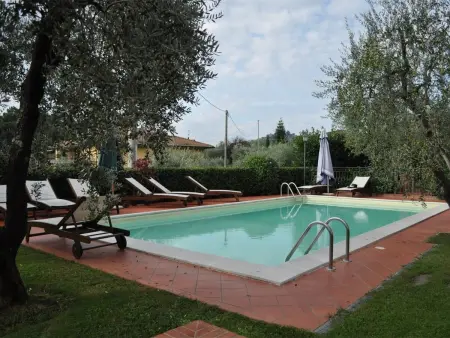 Wohnung mit Terrasse und Pool, Appartement 4 personnes à La Sassa - Photo 10