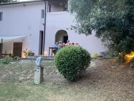 Rustikale Wohnung mit Swimmingpool in den Hügeln der Toskana - Photo 24