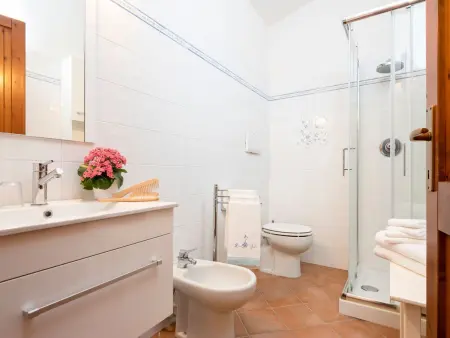 Zweizimmerwohnung für 3 Personen in einem Bauernhaus mit Schwimmbad - Photo 11