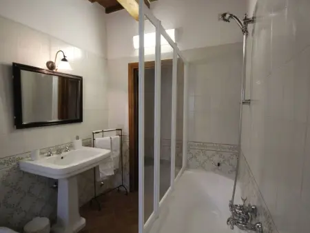 für 2 Personen  + 1 Kind ca. 65 m&sup2; in Cortona, Toskana (Provinz Arezzo) - Photo 11
