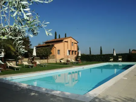Appartement in Castiglione Del Lago mit Terrasse, gemeinsamem Pool und Garten - Photo 45