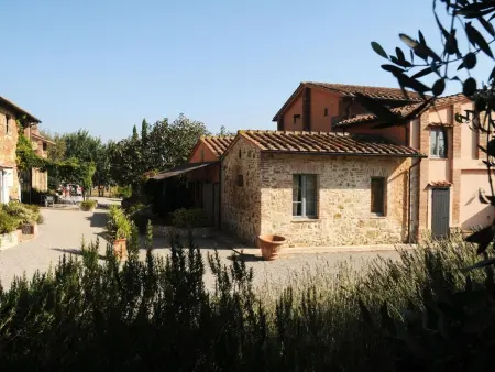 Appartement in Castiglione Del Lago mit Terrasse, gemeinsamem Pool und Garten - Photo 46