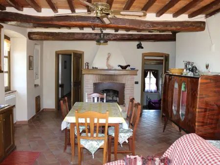 Renovierte Wohnung, Appartement 5 personnes à Passignano sul Trasimeno - Photo 4