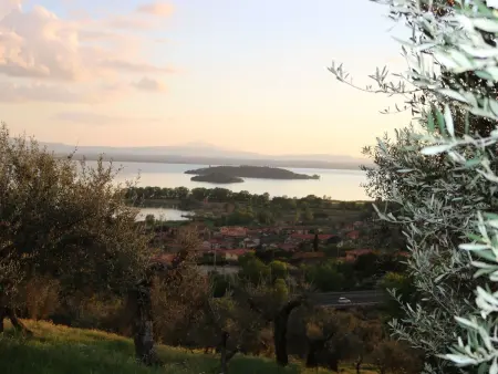 Renovierte Wohnung, Appartement 5 personnes à Passignano sul Trasimeno - Photo 16