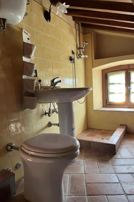 Renovierte Wohnung, Appartement 5 personnes à Passignano sul Trasimeno - Photo 10