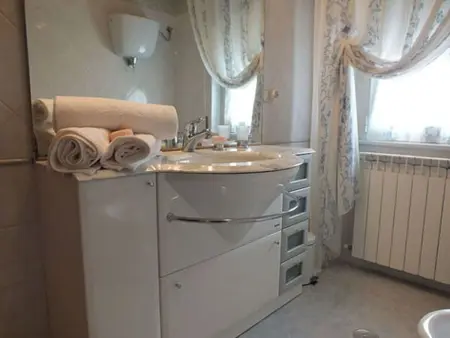 'Stella' mit Kamin, Appartement 10 personnes à Bastia Umbra - Photo 10
