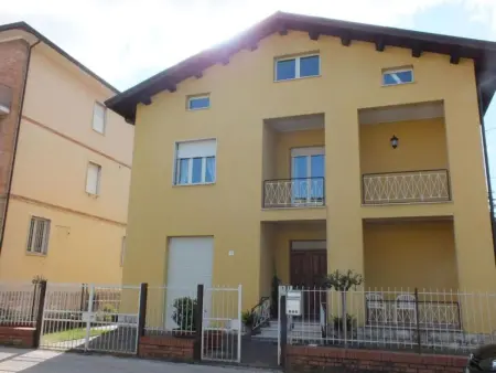 'Stella' mit Kamin, Appartement 10 personnes à Bastia Umbra - Photo 19