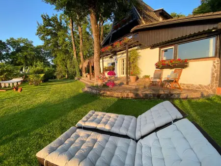 Ferienvilla mit Garten, Grill und Terrasse, Maison 8 personnes à Trevignano Romano - Photo 25