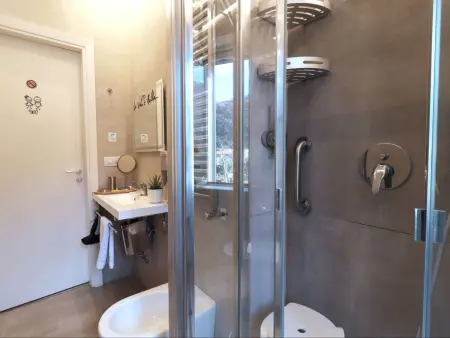 Familienwohnung mit Privatparkplatz, Appartement 10 personnes à Colli Fontanelle - Photo 38