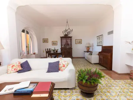 'Casa Fiorita' mit Wasserblick, Maison 8 personnes à Sorrento - Photo 8