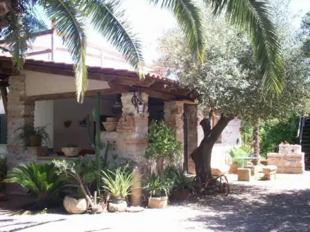 'Marianna' mit Privatparkplatz, Maison 7 personnes à Parghelia - Photo 27