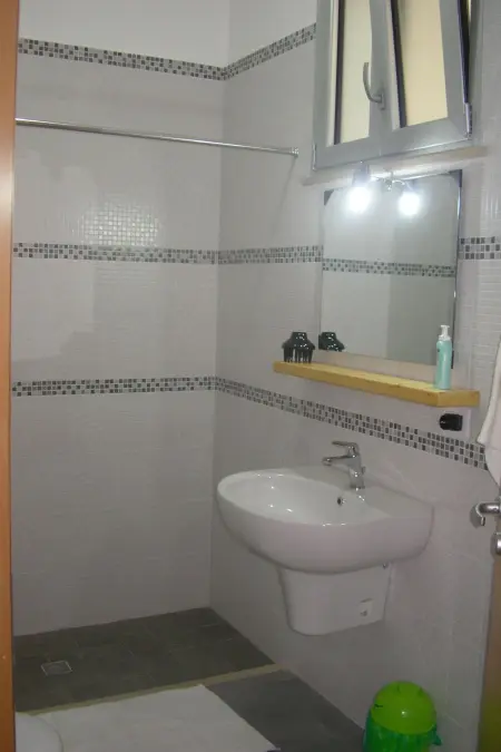 Helle Kellerwohnung, Appartement 4 personnes à Sannicola - Photo 12