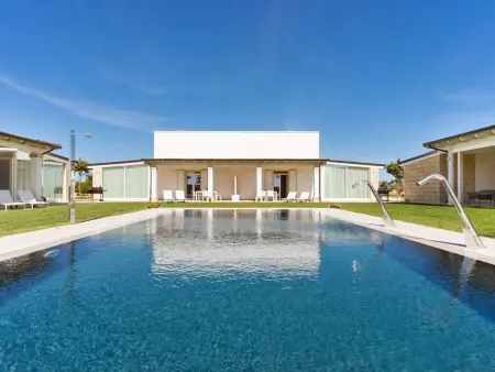 Haus in Casarano mit Außenhof, Maison 4 personnes à Casarano - Photo 3