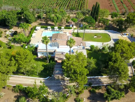 Landgut  Villa Vetti, Maison 18 personnes à Lido Marini - Photo 1