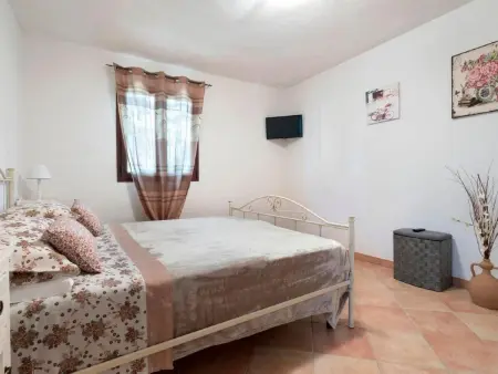 in Carovigno mit Privatem Pool, Maison 6 personnes à Carovigno - Photo 17