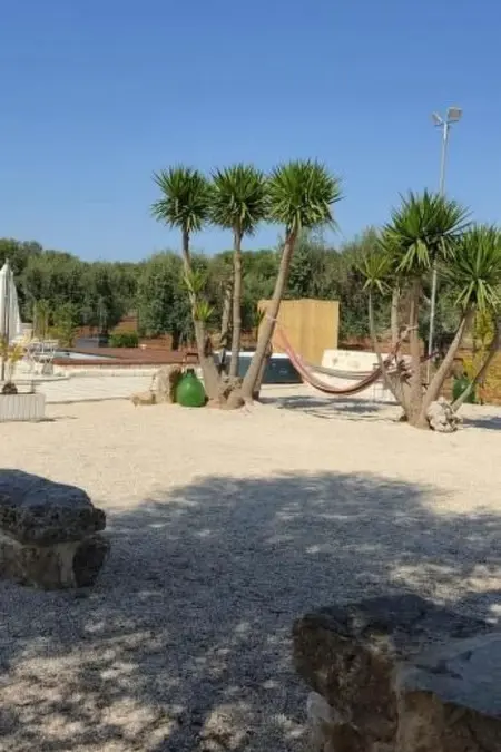 Rundes Steinhaus mit Whirlpool, Maison 9 personnes à San Vito Dei Normanni - Photo 21