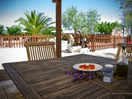 Trullo degli Archi, Entspannung und Essen und Wein - Photo 1